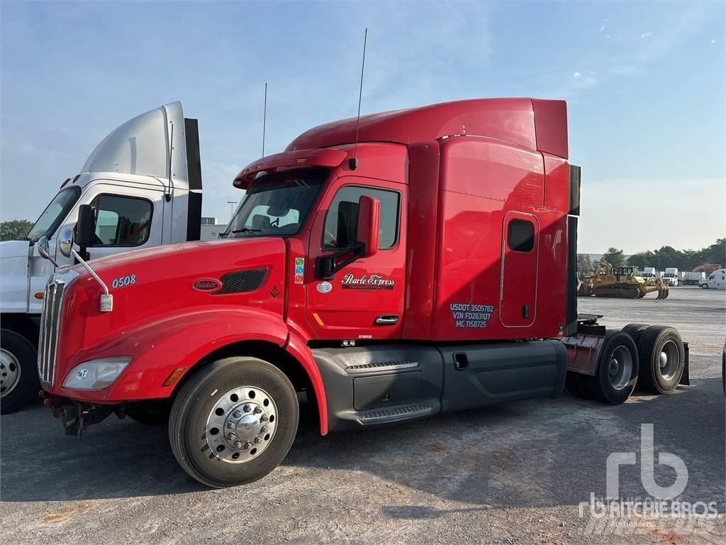Peterbilt 579 Conventional Trucks / Tractor Trucks