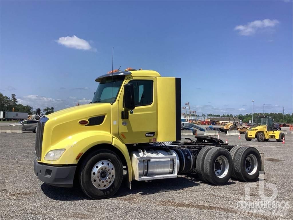 Peterbilt 579 Tractor Units