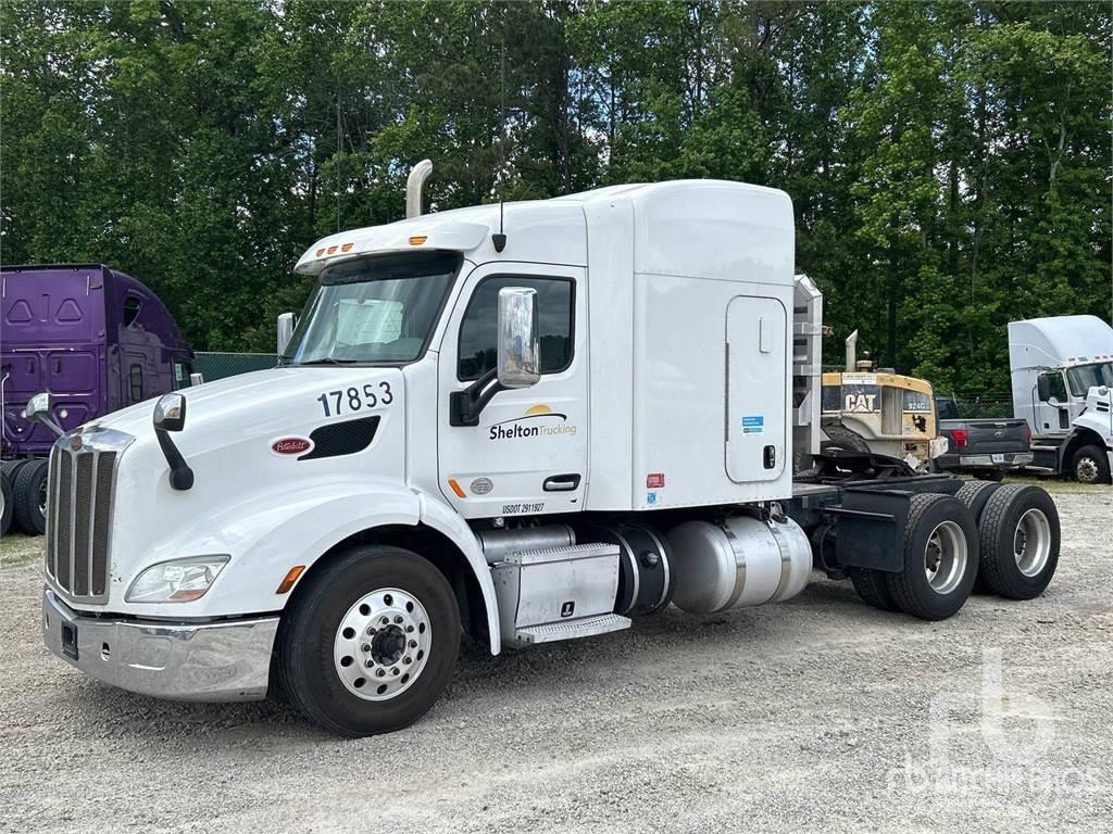 Peterbilt 579 Conventional Trucks / Tractor Trucks