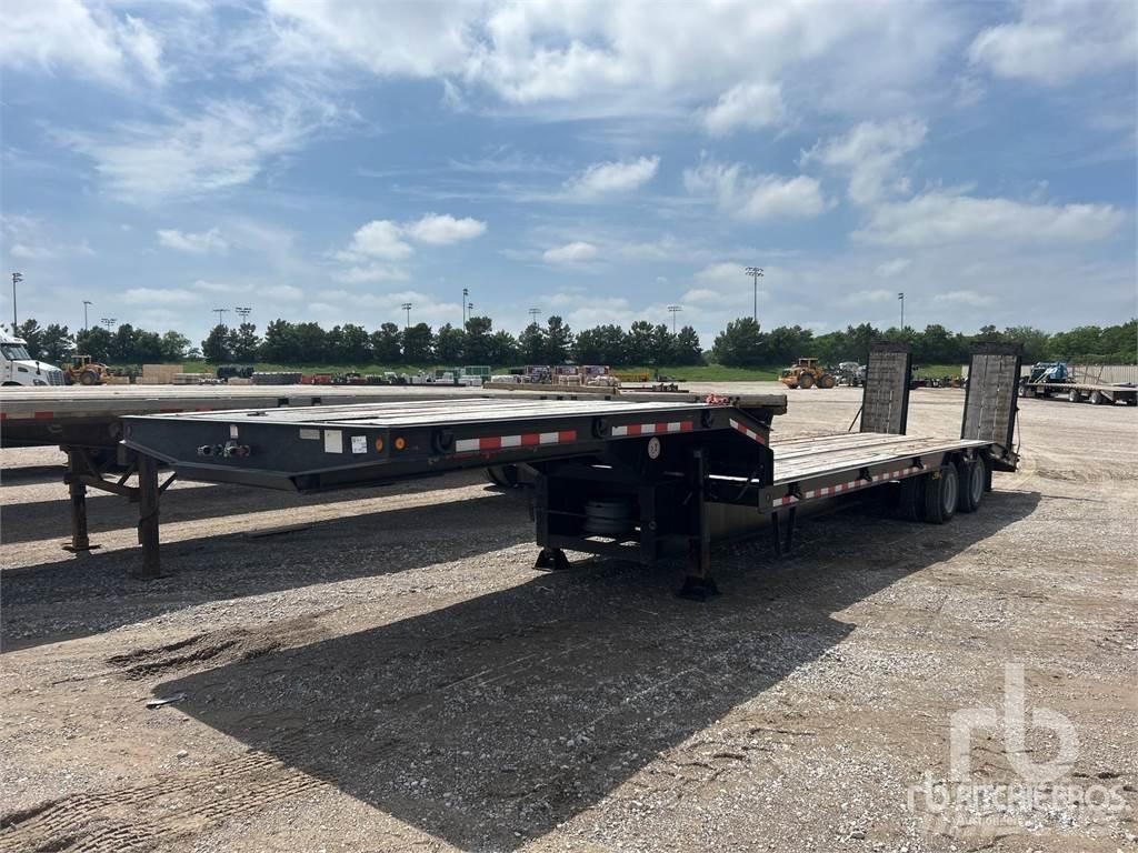 Rampant PDD40 Lowboy trailer