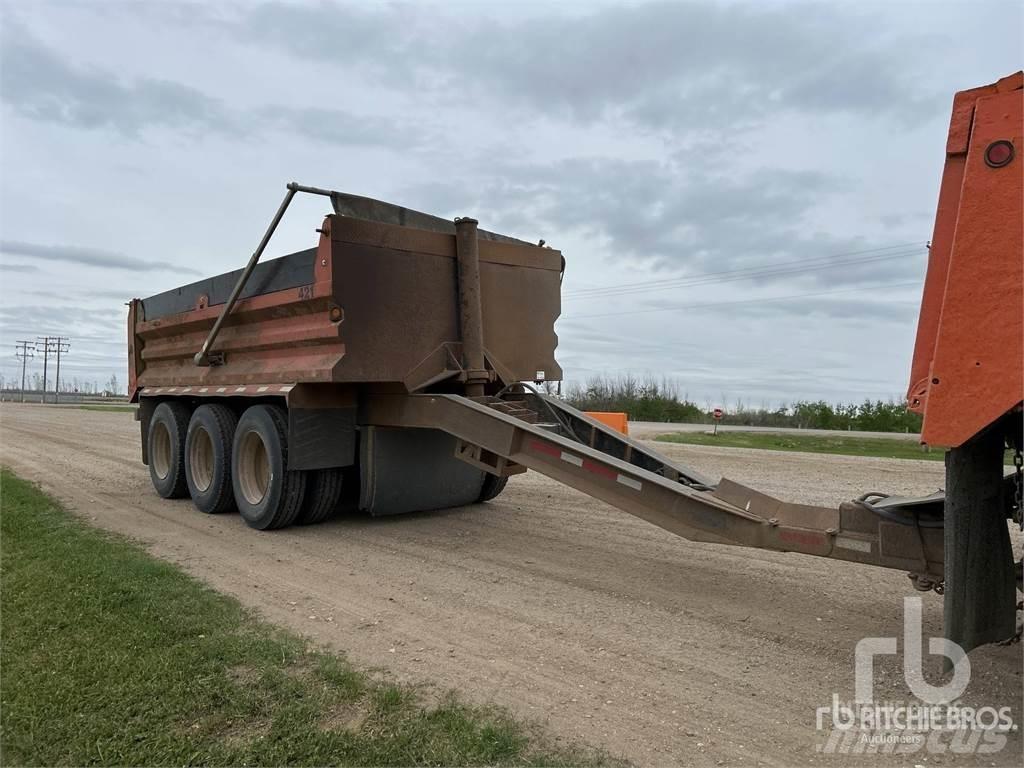 Renn Tri/A Pup Grain / Hopper / Tipper Trailers