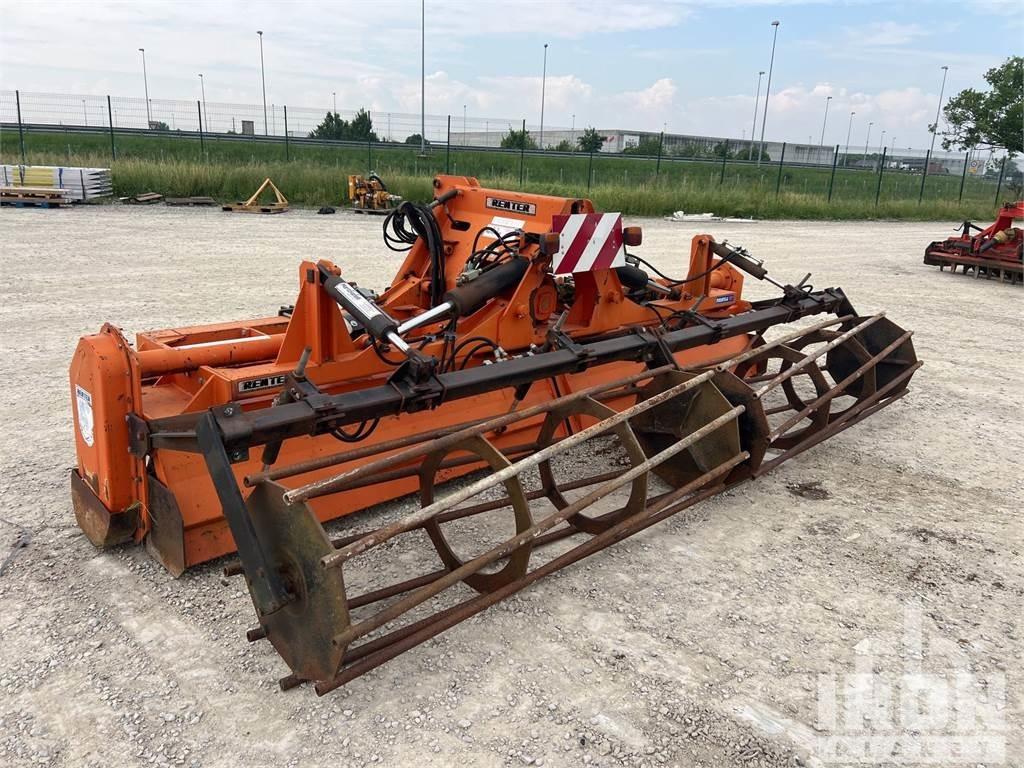  RENTER STRATOS Harrows