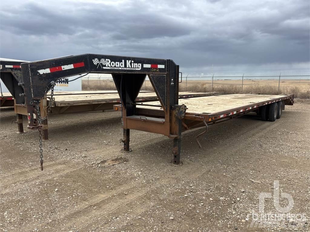  ROAD KING T-118 Lowboy trailer