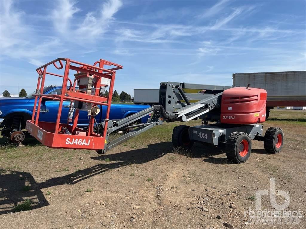 SkyJack SJ46AJ Articulated boom lifts