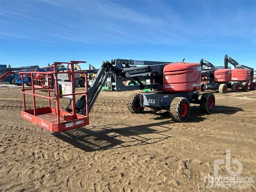 SkyJack SJ46AJ Articulated boom lifts