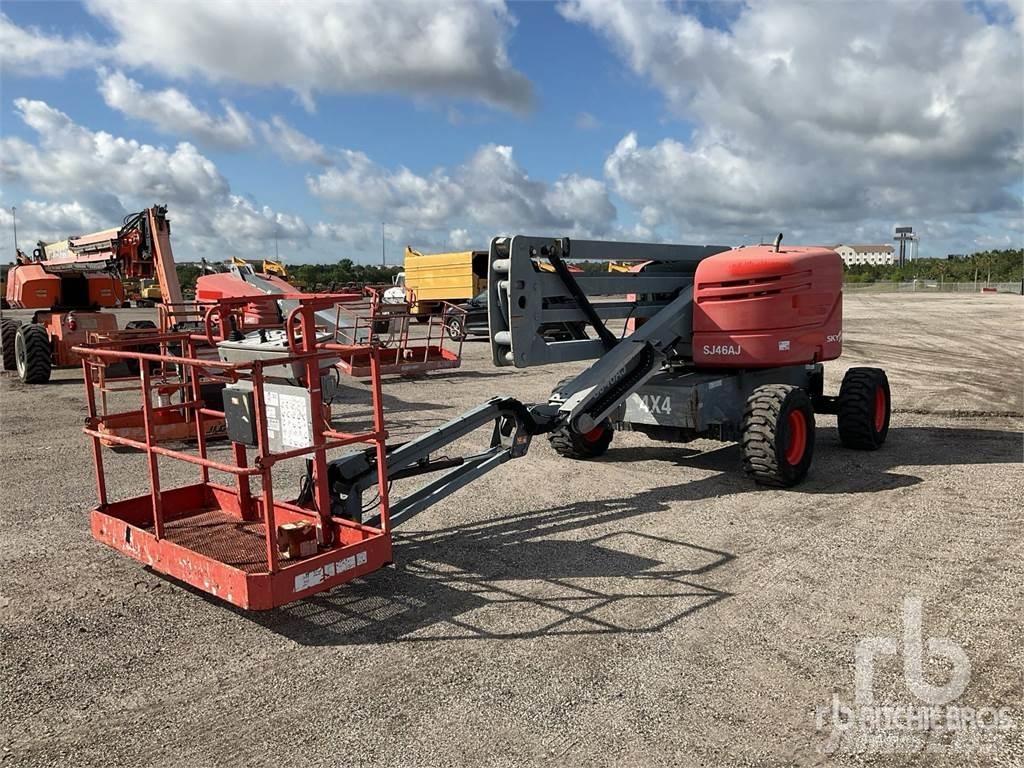 SkyJack SJ46AJ Articulated boom lifts