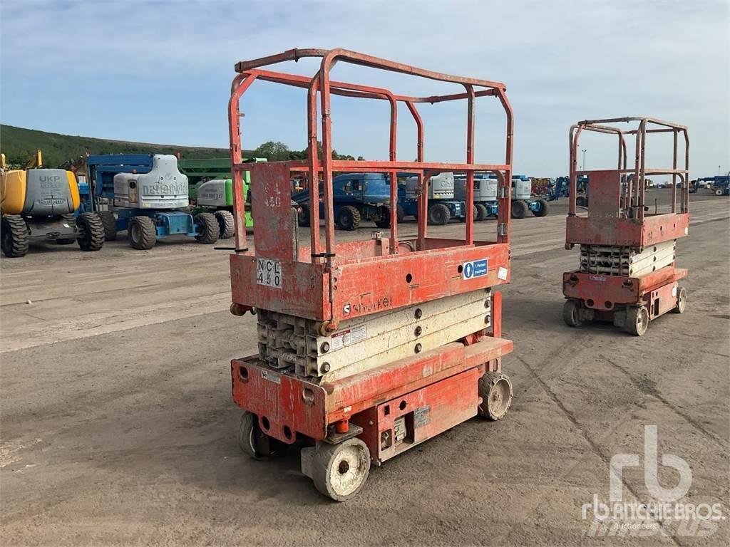 Snorkel S4726 Scissor Lifts