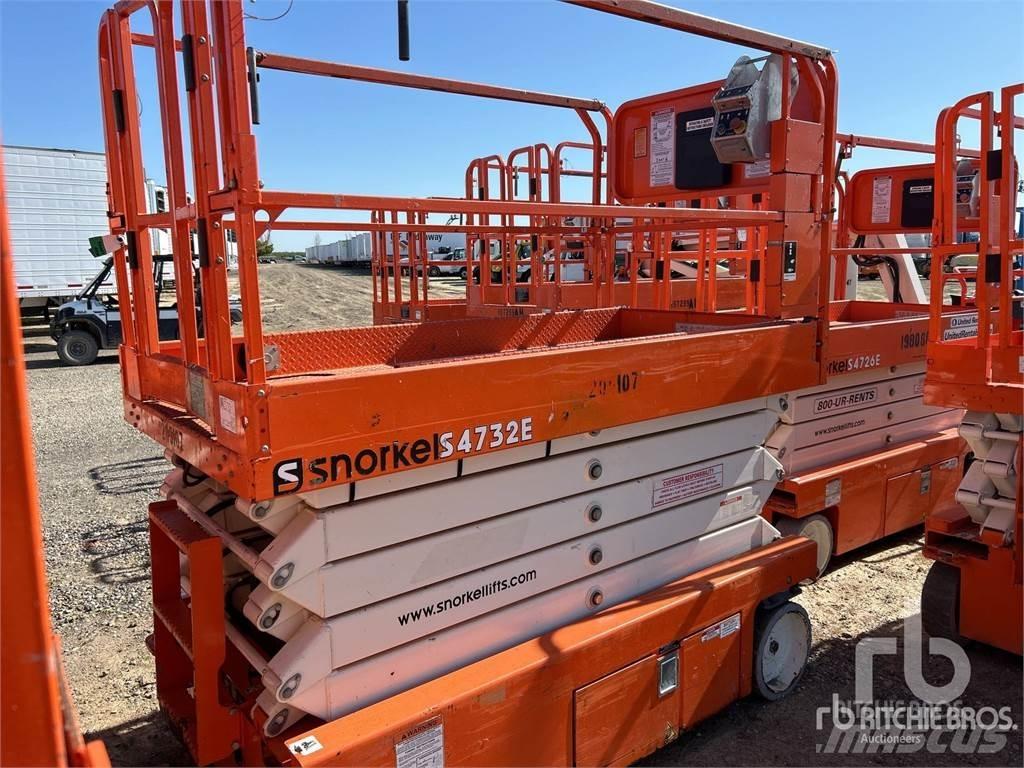 Snorkel S4732E Scissor Lifts