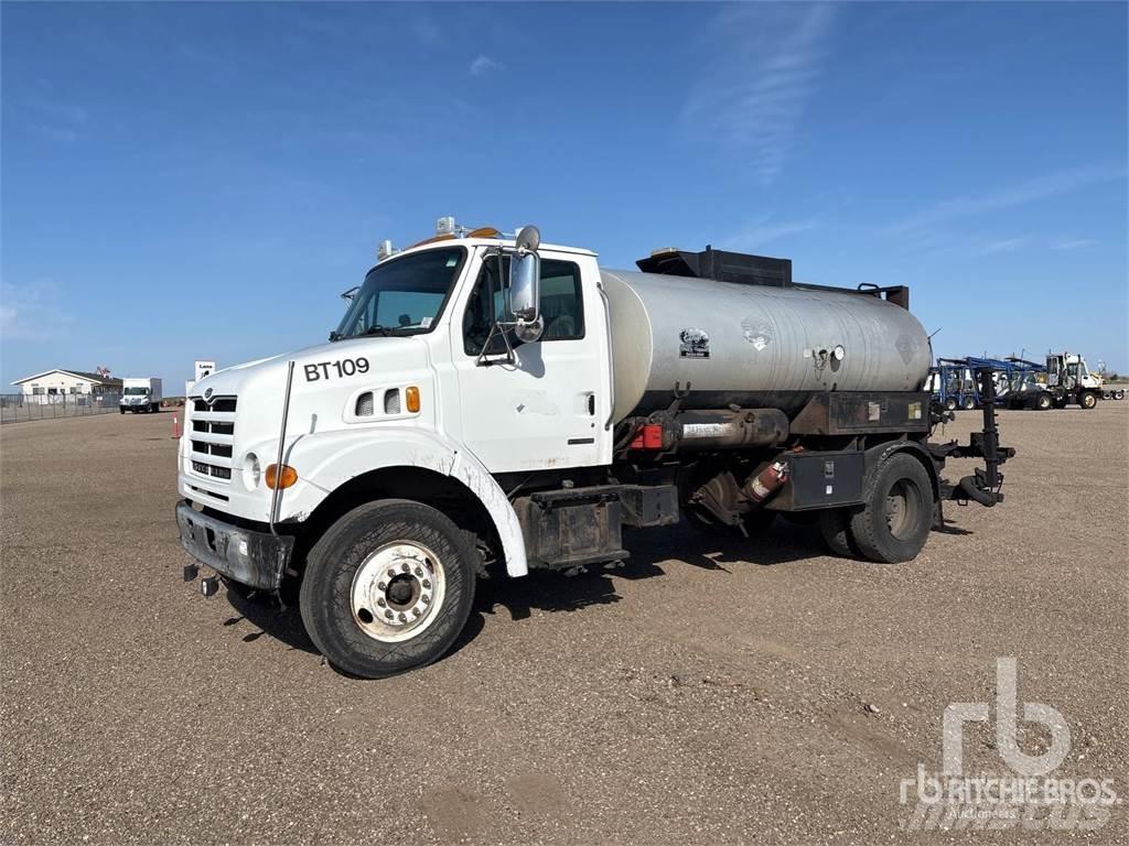 Sterling L7500 Asphalt and Tar Sprayers and Sealers