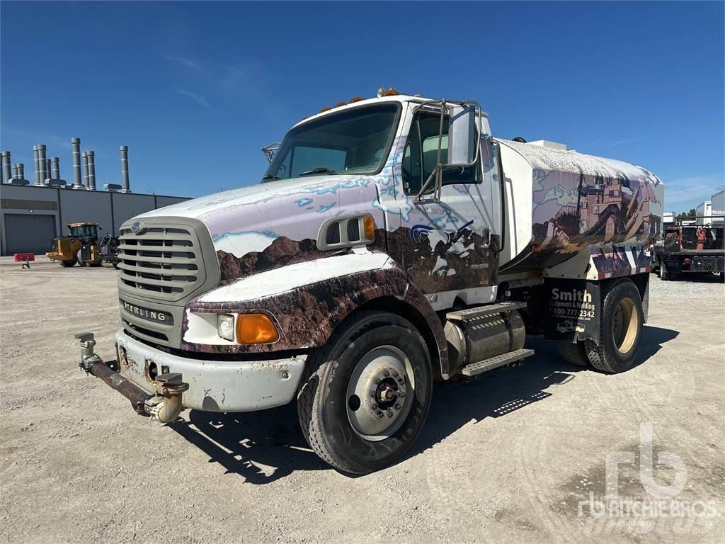 Sterling L8500 Water Tankers