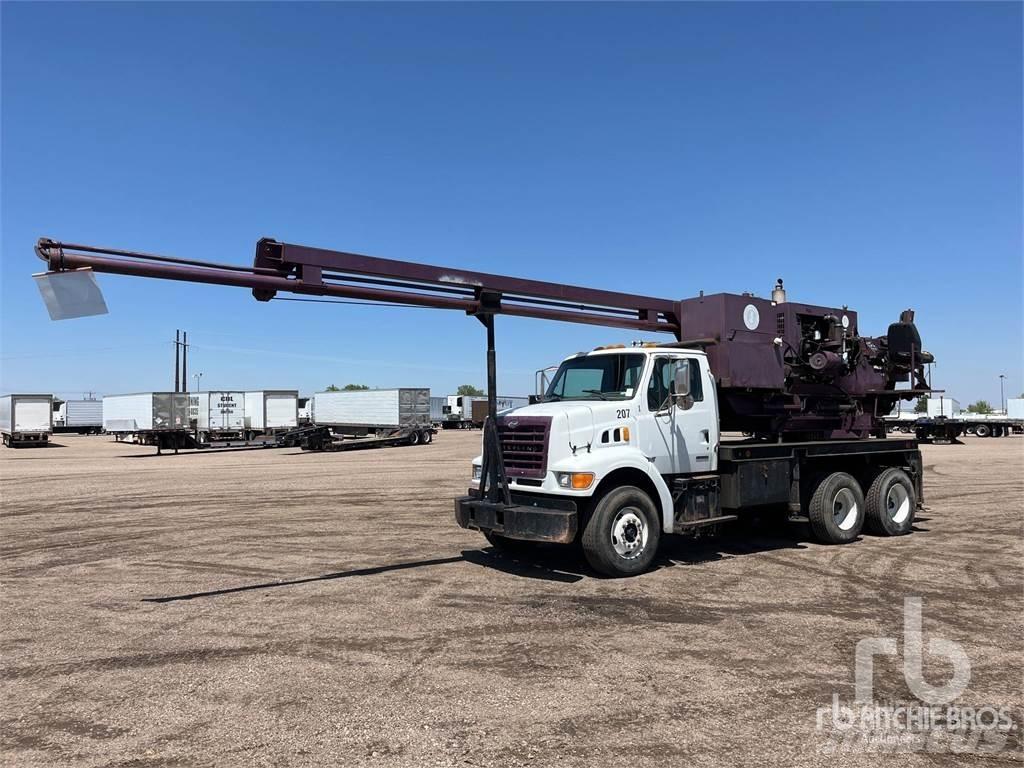 Sterling LT7500 Digger Derricks trucks