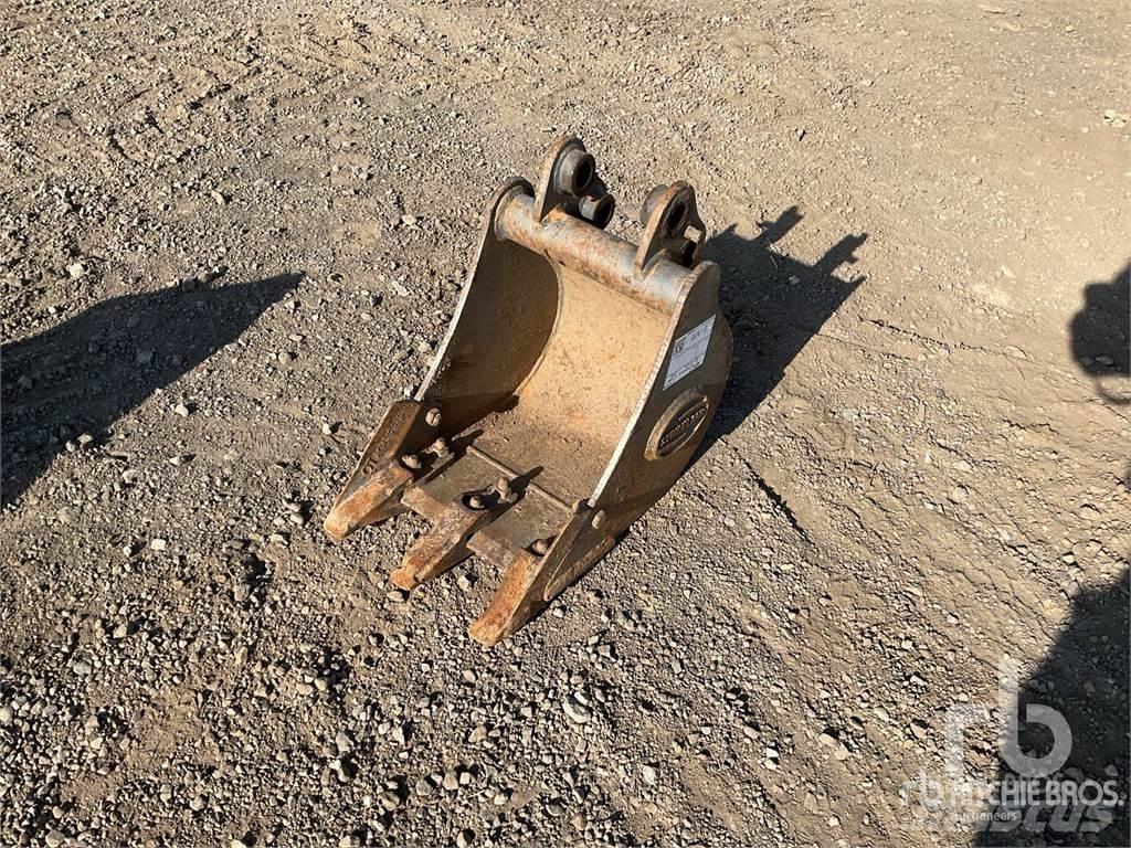 Strickland KX41 Buckets