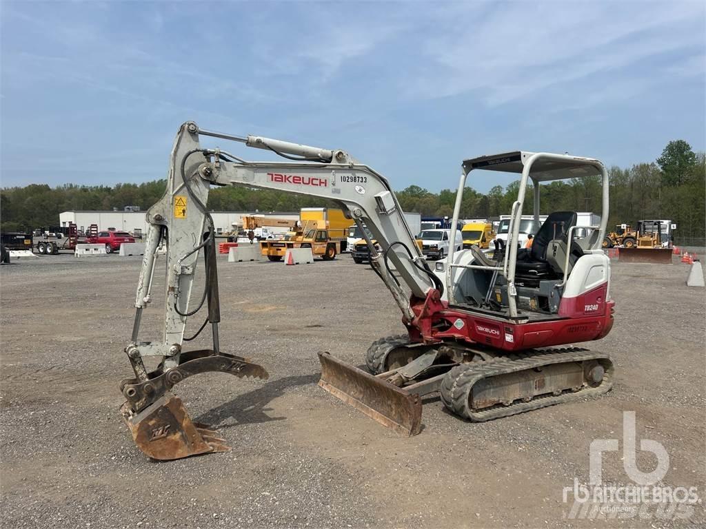 Takeuchi TB240 Mini Excavators <7t (Mini Diggers)