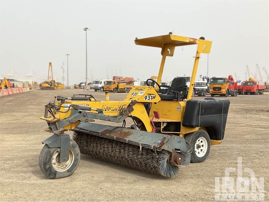 TERRAMITE TSS38 Indoor sweepers