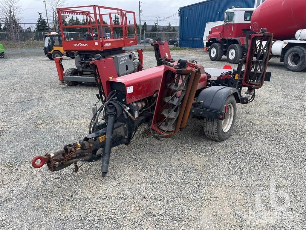 Toro 2700 Groundcare - Others