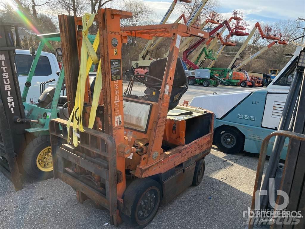 Toyota 2FBCA25 Electric Forklifts