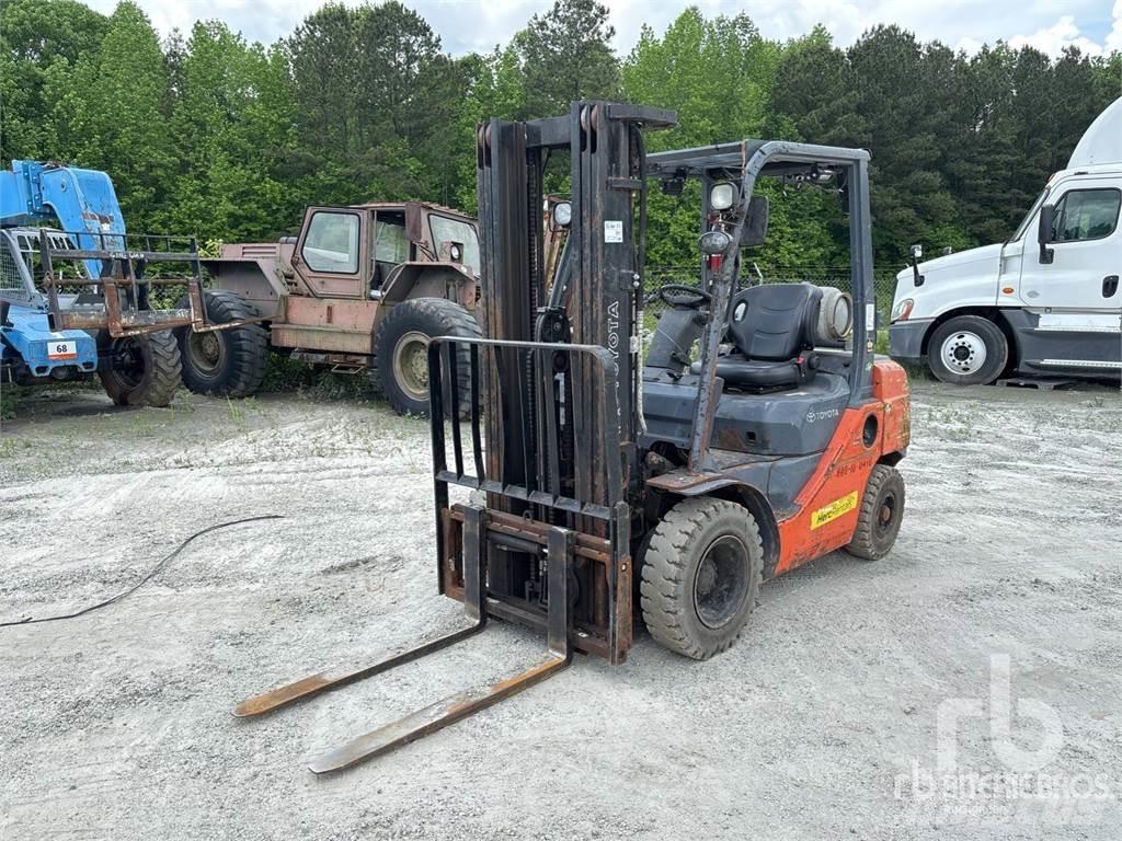 Toyota 8FGU25 Diesel Forklifts