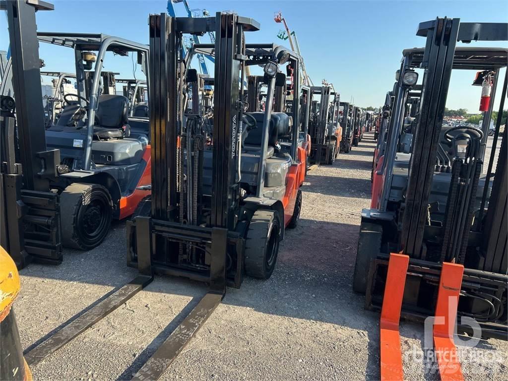 Toyota 8FGU25 Diesel Forklifts