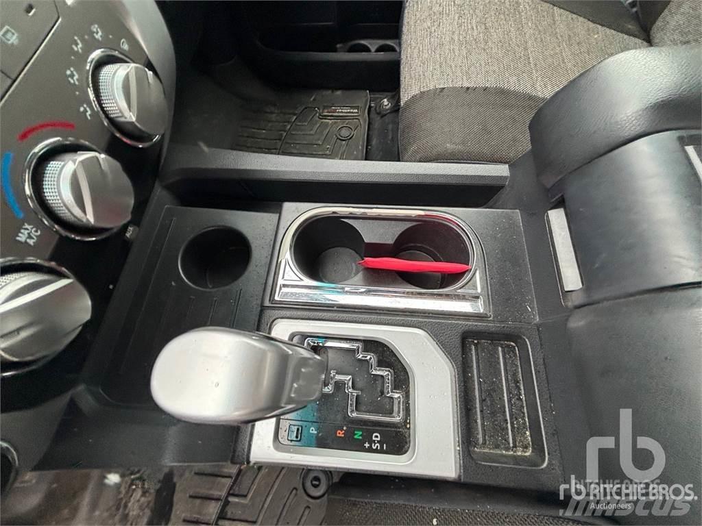 Toyota TUNDRA Pickup Trucks