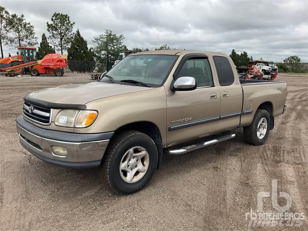 Toyota TUNDRA Pickup Trucks
