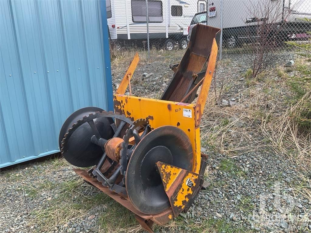 Trackless XX-51 Snow Blowers