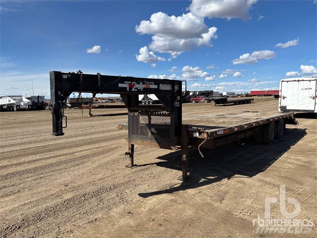Trailtech TD210 Lowboy trailer