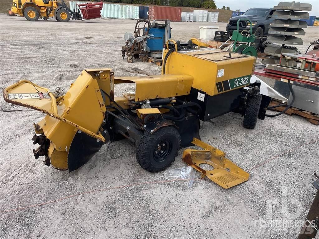 Vermeer SC382 Grinders