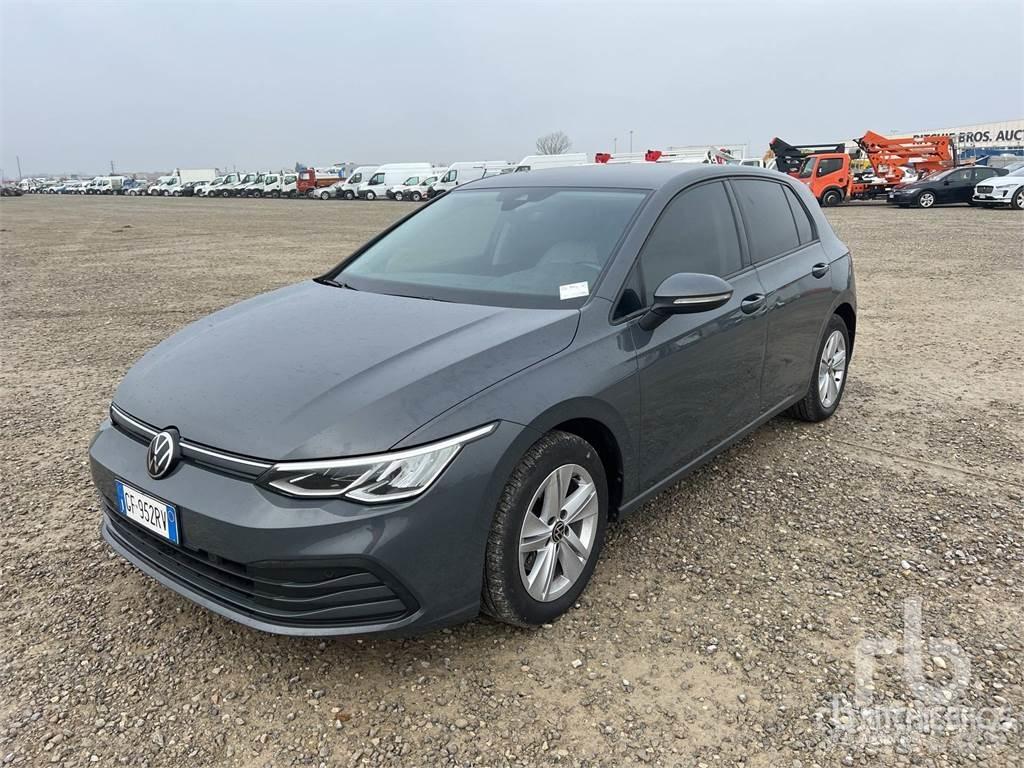 Volkswagen GOLF Automobiles / SUVS