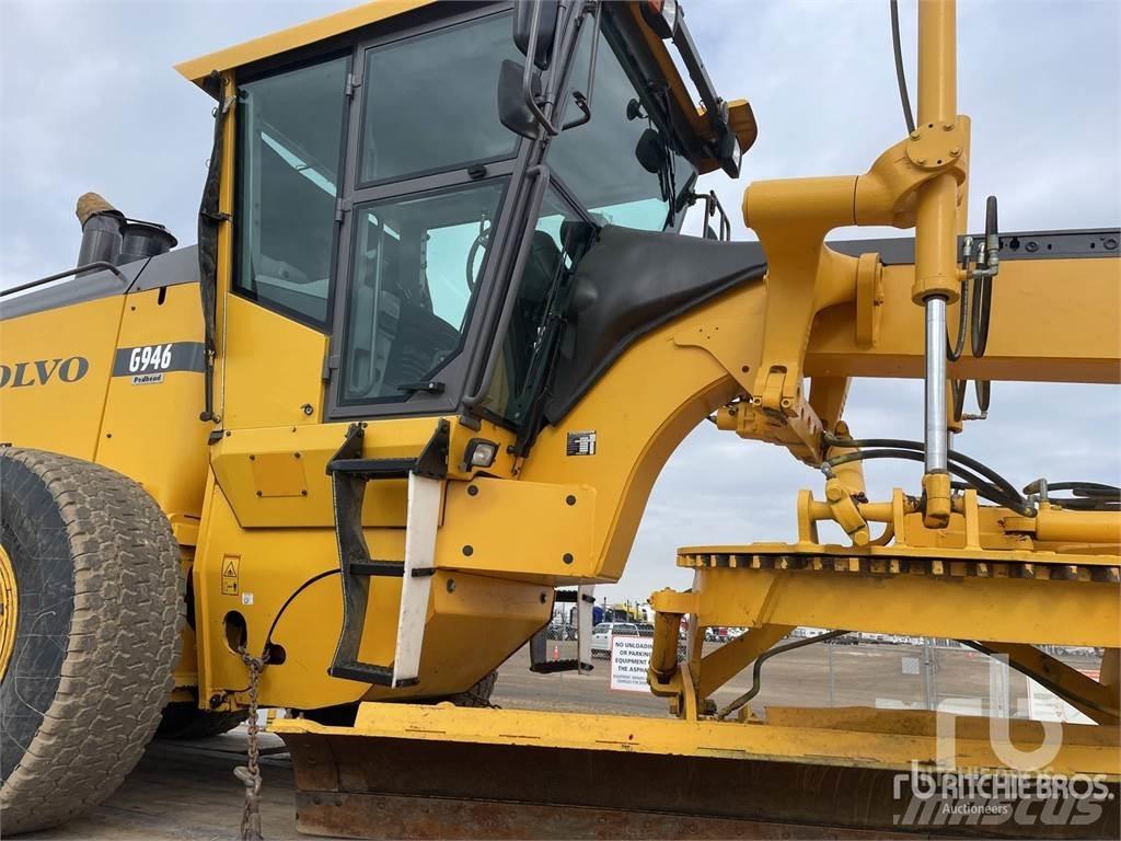 Volvo G946 Motor Graders