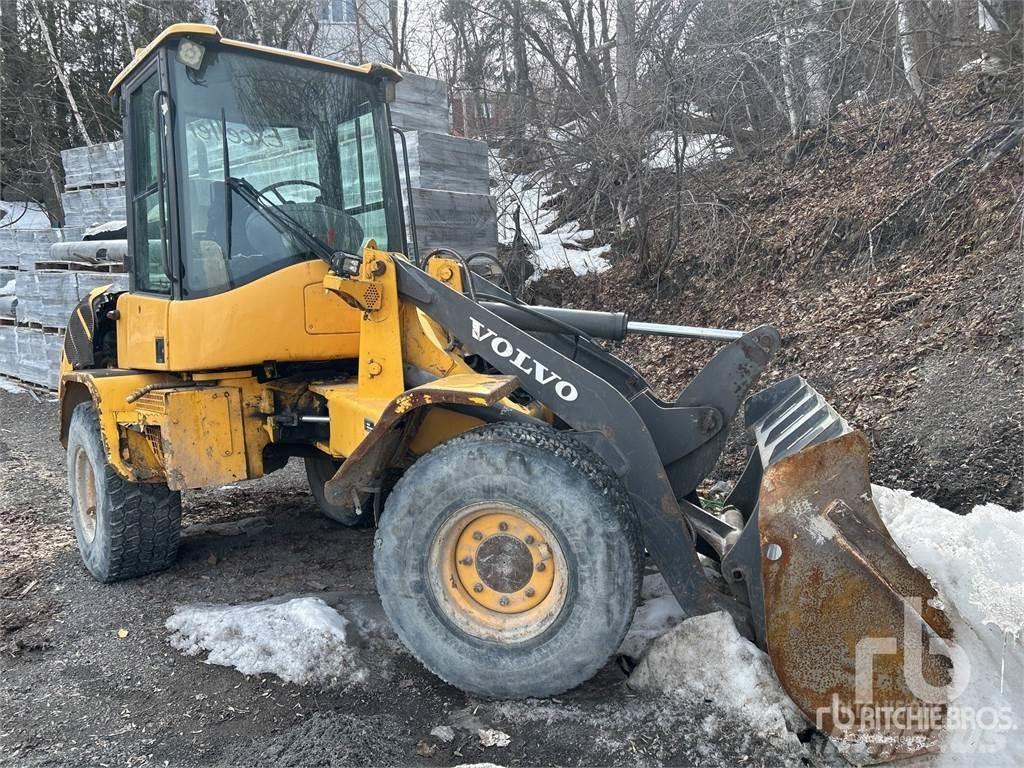 Volvo L30B Wheel Loaders