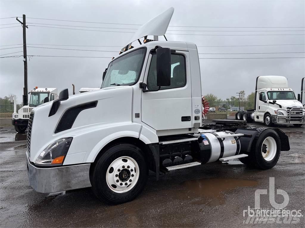 Volvo VNL Conventional Trucks / Tractor Trucks