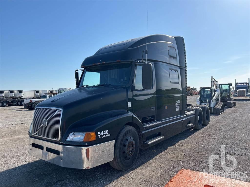 Volvo VNL 780 Tractor Units
