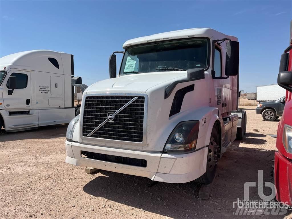 Volvo VNL630 Conventional Trucks / Tractor Trucks