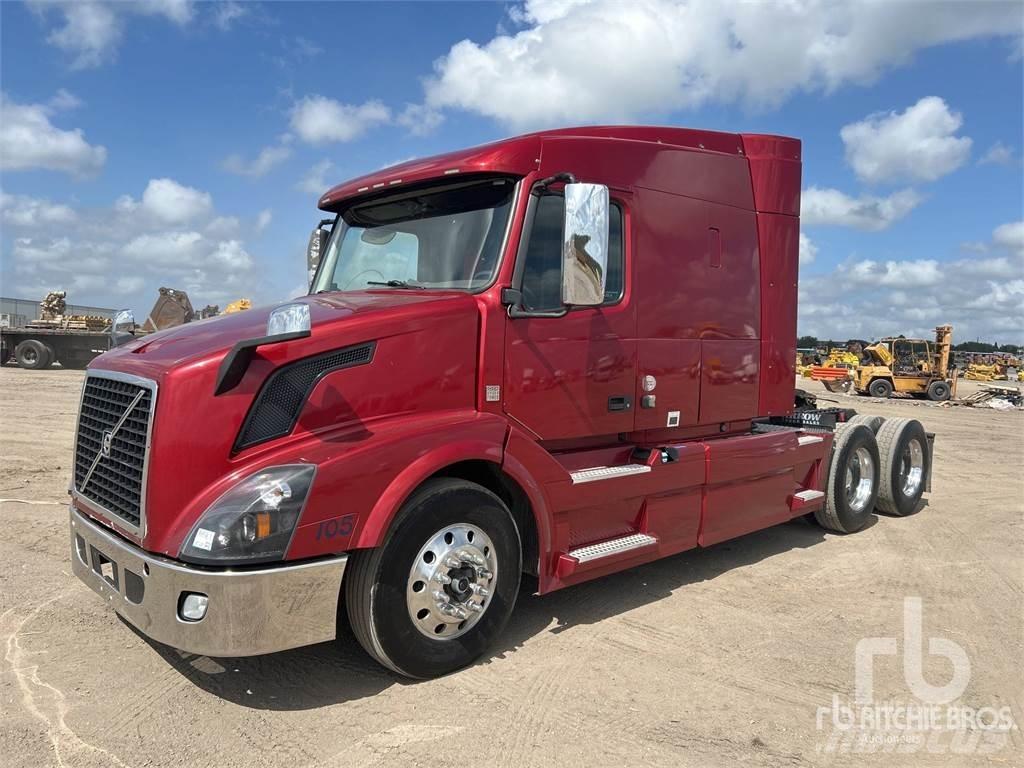 Volvo VNL630 Conventional Trucks / Tractor Trucks