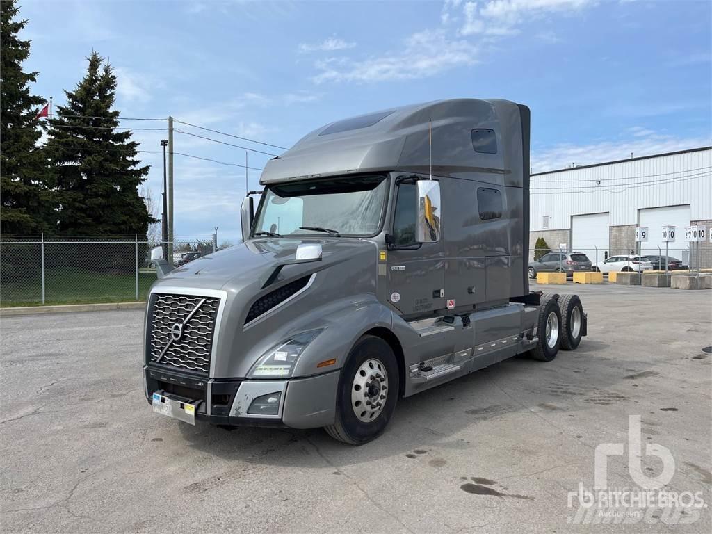 Volvo VNL64760 Conventional Trucks / Tractor Trucks