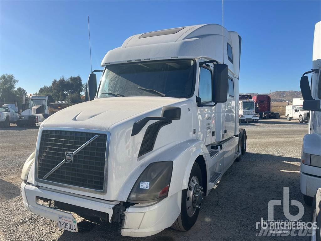 Volvo VNL64T780 Conventional Trucks / Tractor Trucks