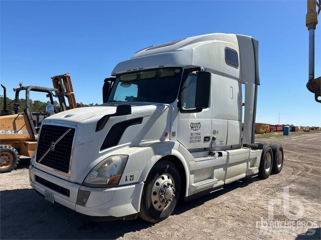 Volvo VNL670 Conventional Trucks / Tractor Trucks
