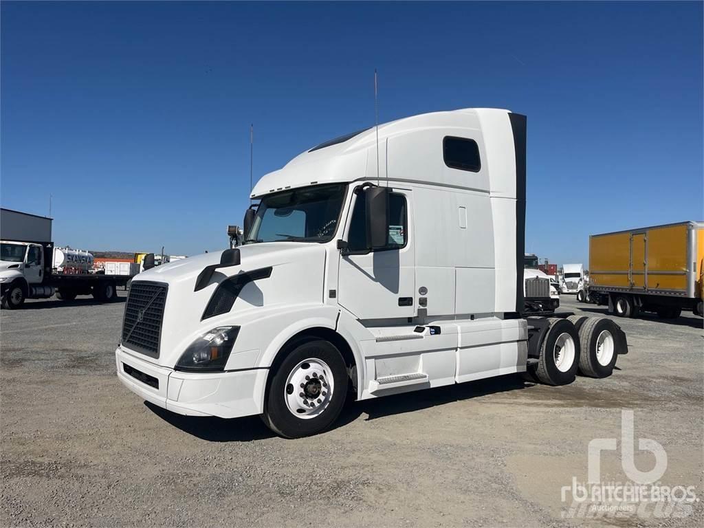 Volvo VNL670 Conventional Trucks / Tractor Trucks