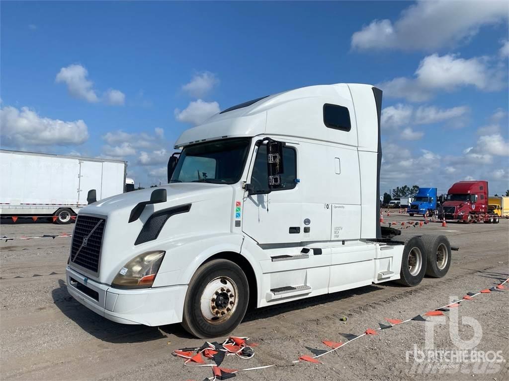 Volvo VNL670 Conventional Trucks / Tractor Trucks