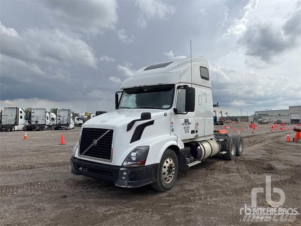 Volvo VNL670 Conventional Trucks / Tractor Trucks