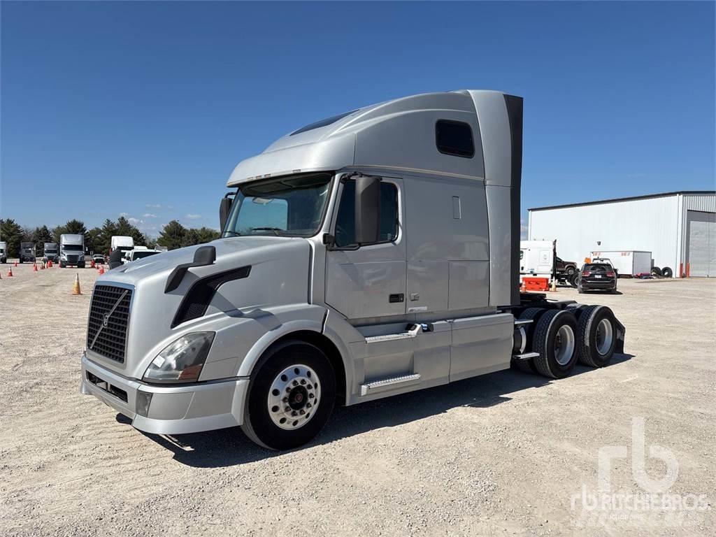 Volvo VNL670 Conventional Trucks / Tractor Trucks