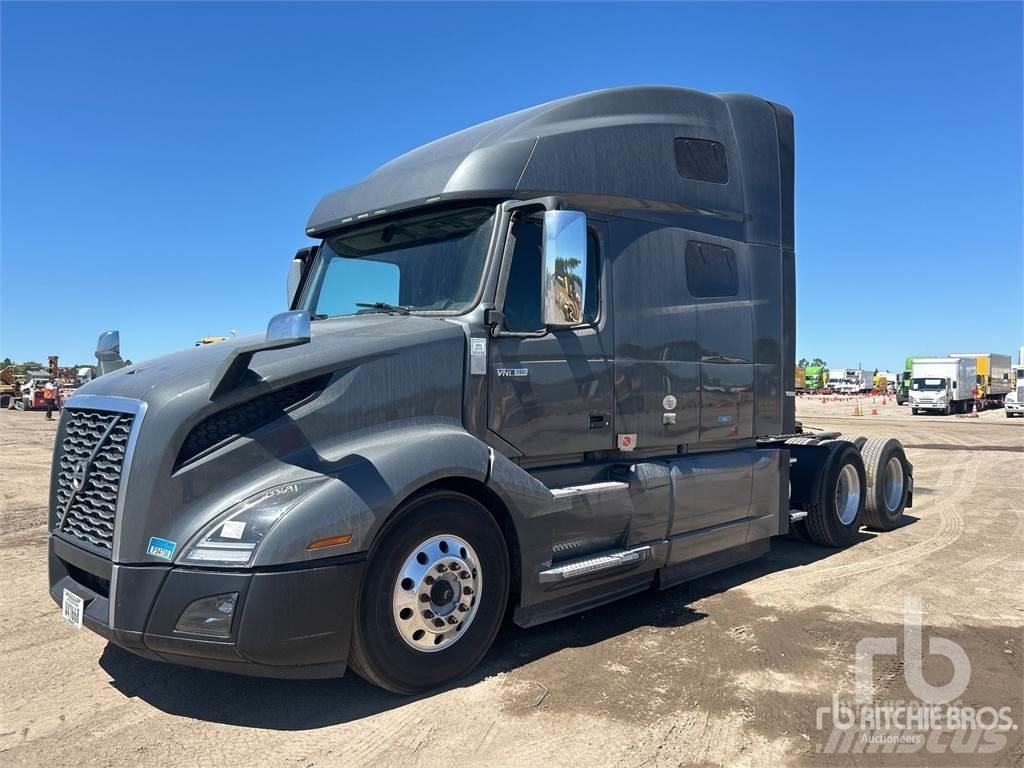 Volvo VNL760 Conventional Trucks / Tractor Trucks