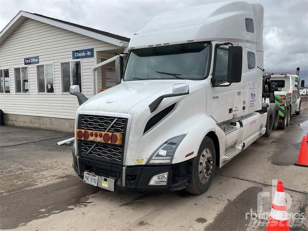 Volvo VNL760 Conventional Trucks / Tractor Trucks