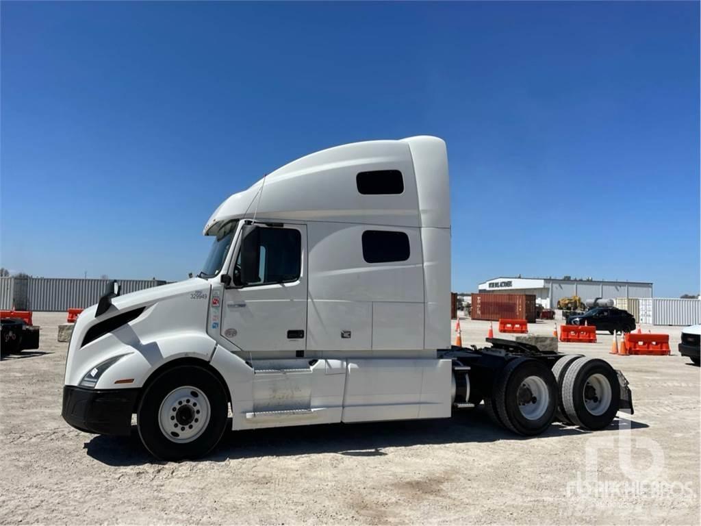 Volvo VNL760 Conventional Trucks / Tractor Trucks