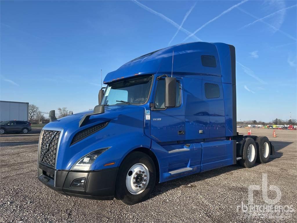 Volvo VNL760 Conventional Trucks / Tractor Trucks
