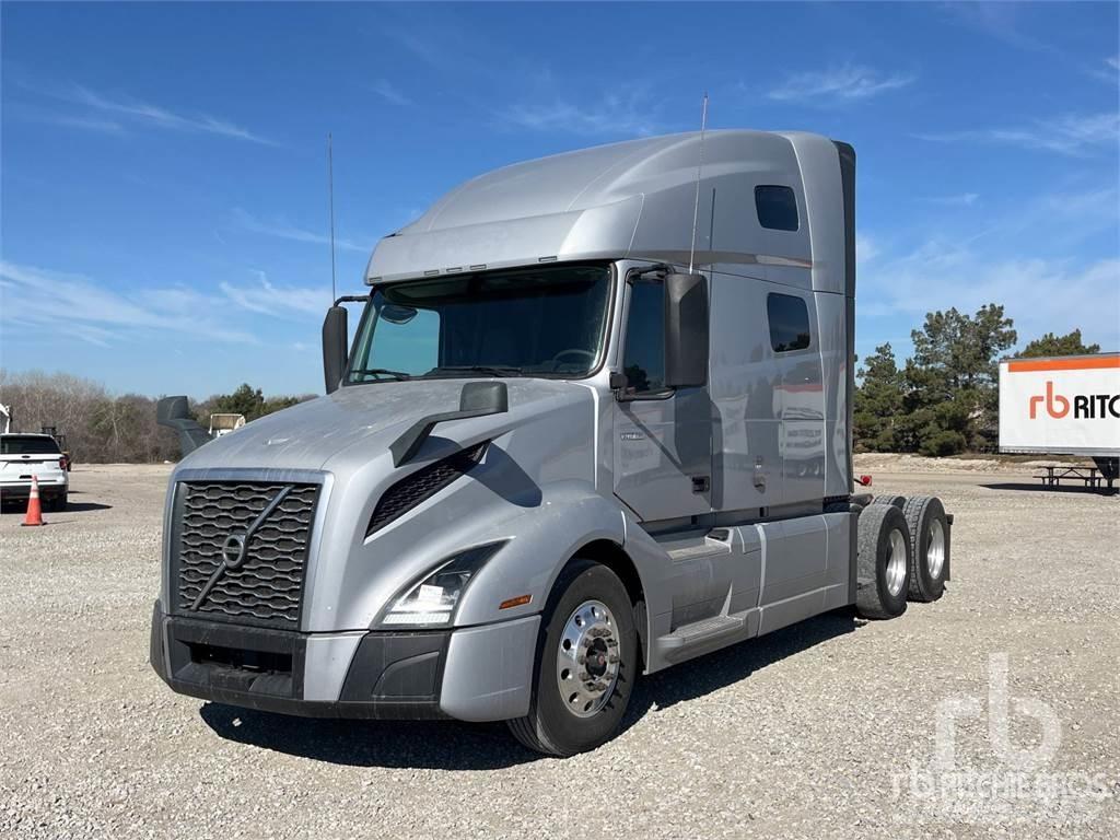 Volvo VNL760 Conventional Trucks / Tractor Trucks