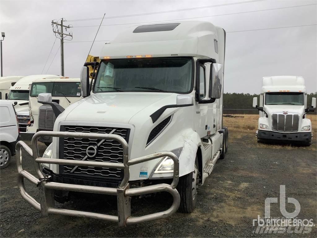 Volvo VNL760 Conventional Trucks / Tractor Trucks