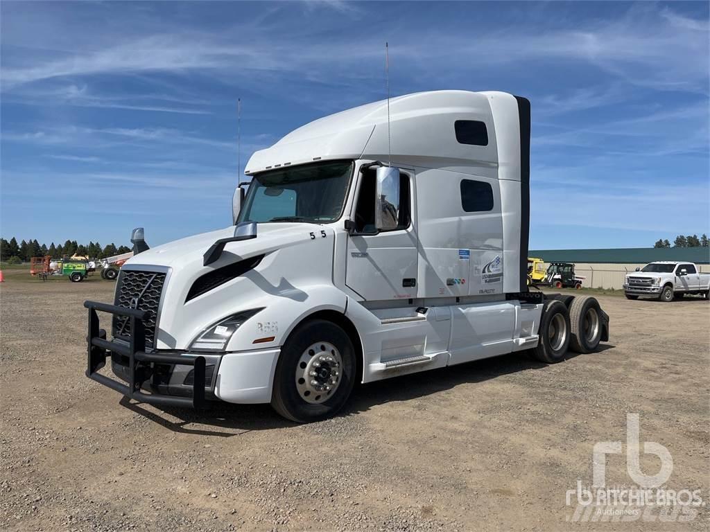 Volvo VNL760 Conventional Trucks / Tractor Trucks