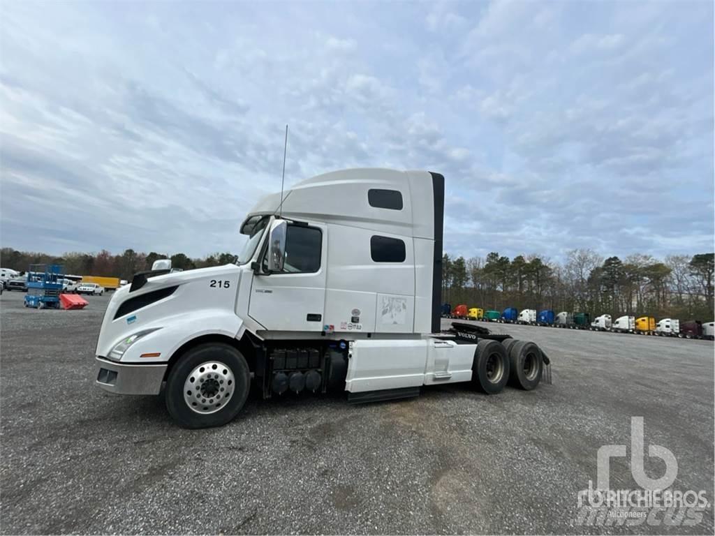 Volvo VNL760 Conventional Trucks / Tractor Trucks
