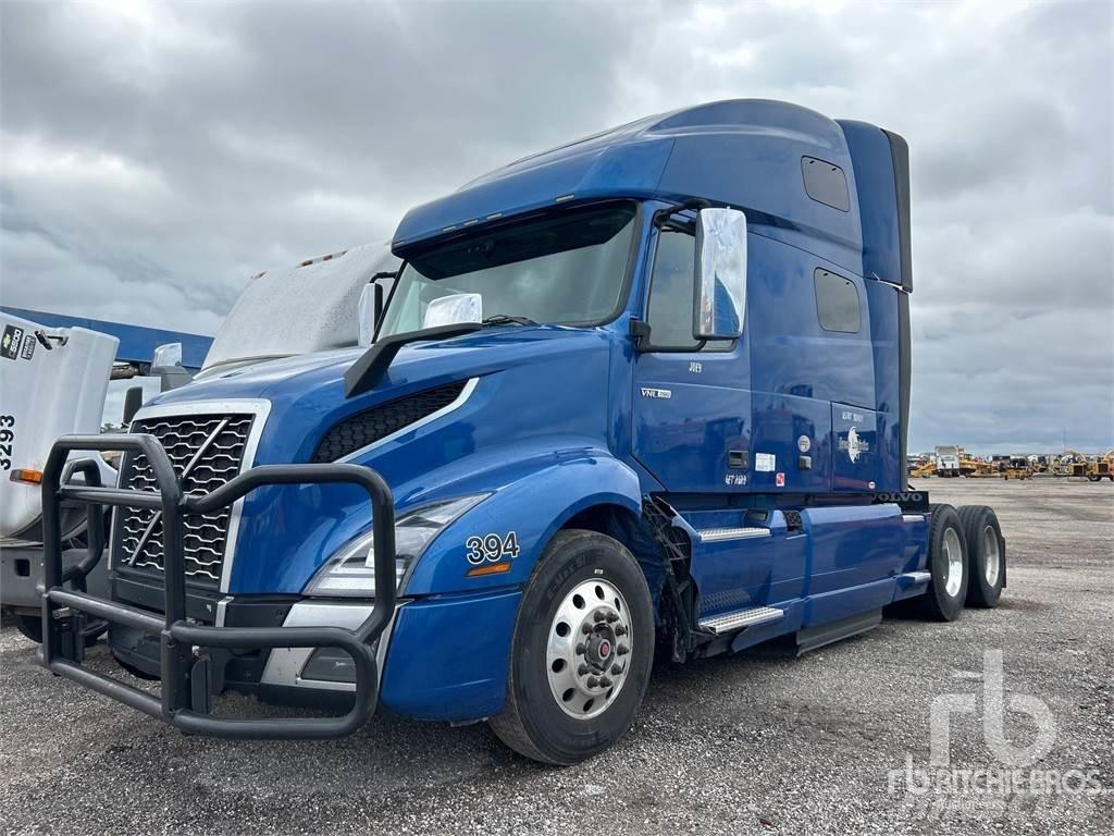 Volvo VNL760 Conventional Trucks / Tractor Trucks